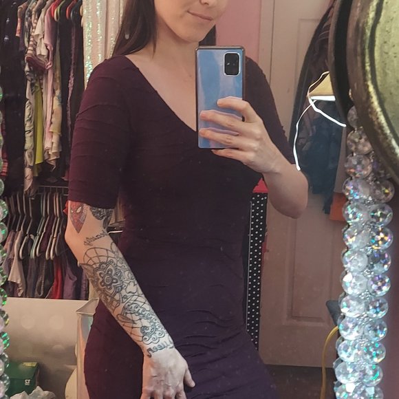 Xhilaration Wave Texture Pattern Bodycon Dress - ASO Lydia Martin - Picture 7 of 7